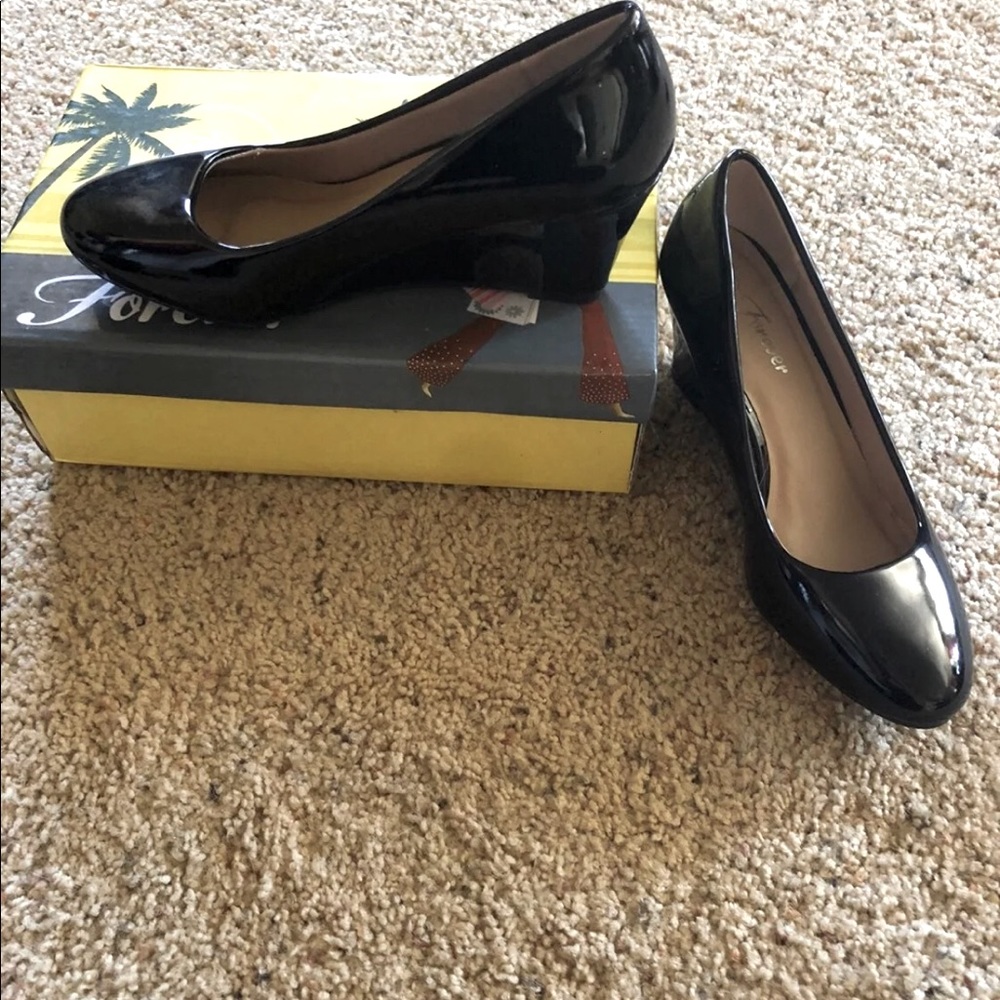 Patent Round Toe Wedge Pumps